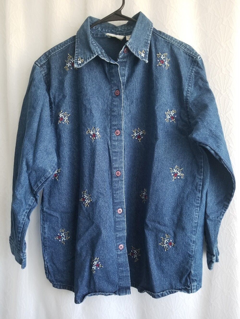 Rosemary & Ivy Denim Embroidered Jean Button-Up Shirt Size Medium